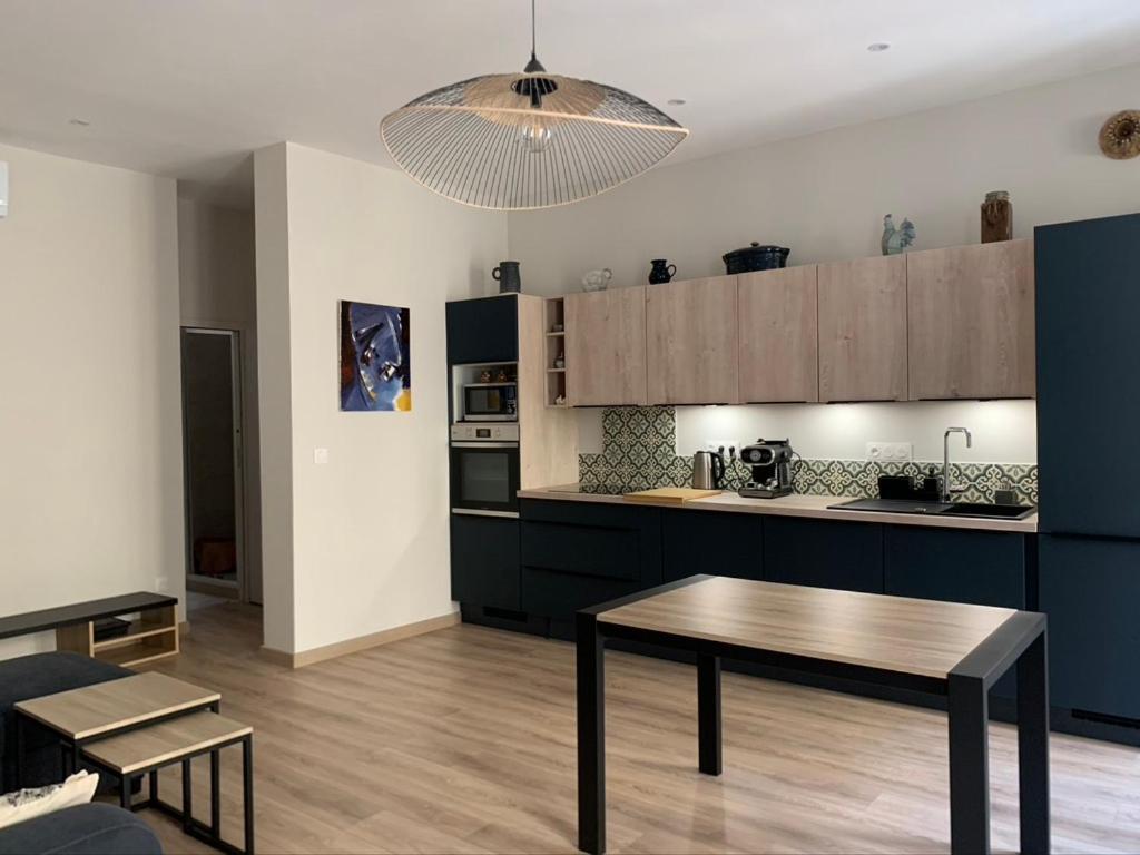 Cosy Joliette, Central, Climatise, 2 Chambres, Wifi, Garage Marseille Exteriör bild